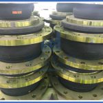 компенсатор резиновый муфтовый в Караколе